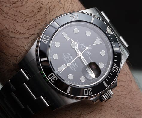 wait time for rolex submariner.